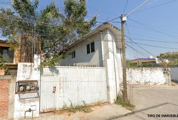 Casa en  C. Tepozteco 9, Vicente Guerrero, 62570 Jiutepec, Mor., México