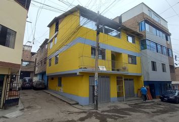 Casa en  Calle 20 De Febrero, San Juan De Miraflores, Lima, 15824, Per