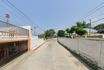 Casa en  Nuevo Mirador, Cerro Azul, Cerro Azul, Veracruz