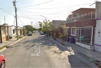 Casa en  Azucena, Villas De San Jose, Colinas De San Juan(colinas De La Morena), Ciudad Benito Juárez, Nuevo León, México