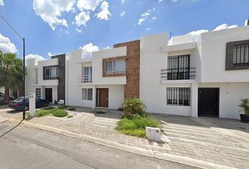 Casa en  Paseo Sicilia, El Pueblito, Querétaro, México