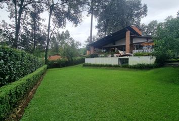 Casa en  Santa María Ahuacatlan, Valle De Bravo