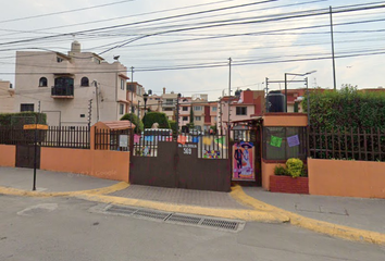 Casa en condominio en  Avenida Tenayuca Santa Cecilia 569, Habitacional Izcalli Acatitlan, Tlalnepantla De Baz, Estado De México, México