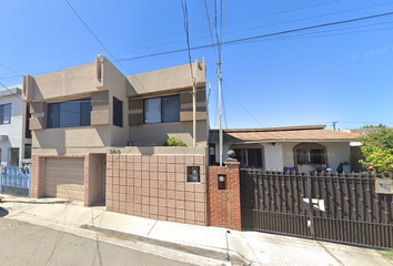 Casa en  De Los Geólogos 309, Universidadotay, 22427 Tijuana, Baja California, México