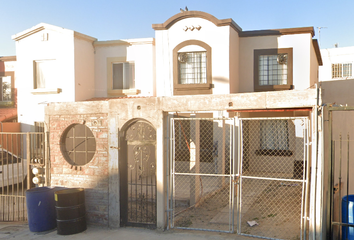 Casa en  Abelardo L. Rodriguez 1522, Parcela Tres, Ensenada, Baja California, México