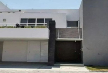 Casa en fraccionamiento en  Recta Cholula - Puebla, Los Pinos, 72776 Cholula De Rivadavia, Pue., México