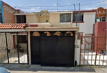 Casa en  Volcán Pochutla 121, Huentitán El Bajo, 44250 Guadalajara, Jalisco, México