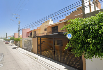 Casa en fraccionamiento en  Calle Musgos, Arboledas De Ibarrilla, León, Guanajuato, México