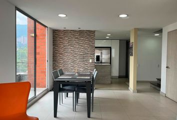 Apartment for rent in Poblado, Medellín