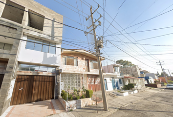 Casa en  C. Jalpan 98, La Paz, 72160 Heroica Puebla De Zaragoza, Pue., México