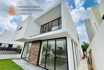 Casa en  Lagos Del Sol, Cancún, Quintana Roo, México