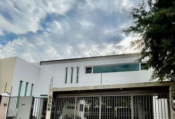 Casa en  Ciudad Bugambilias, Zapopan, Jalisco, México