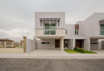 Casa en condominio en  La Vista Residencial, Anillo Vial Fray Junípero Serra, Residencial La Vista, La Vista Residencial, Santiago De Querétaro, Querétaro, México