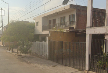 Casa en  Economistas, Burócrata, Culiacán, Sinaloa, México