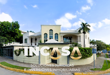 Casa en  Avenida Holbox 12, Sm 11, Cancún, Quintana Roo, México