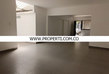 Apartamento en  Laureles, Medellín