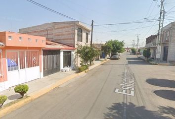 Casa en  Estocolmo, La Paz 2da Sección, San Juan Del Río, Querétaro, México