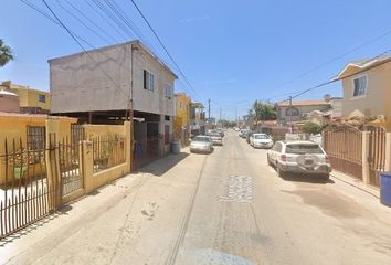 Casa en  Versalles, Villa Del Real 1ra Sección, Ensenada, Baja California, México