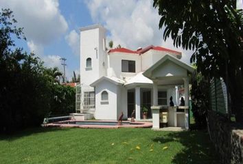 Casa en  62847 Fraccionamiento Lomas De Cocoyoc, Morelos, México