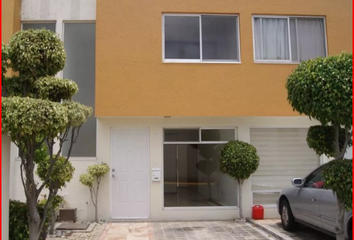 Casa en condominio en  Calle Mira 209, Mayaquen O La Viga, San Bernardino Tlaxcalancingo, Puebla, México