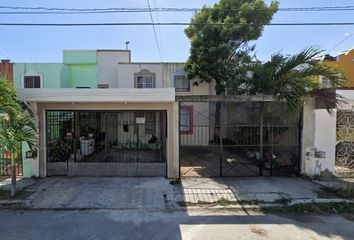 Casa en  Guelaguetza Sm 237, Montealban, Cancún, Quintana Roo, México