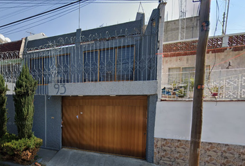 Casa en  C. Plateros 93, Metropolitana 1ra Secc, 57730 Cdad. Nezahualcóyotl, Méx., México