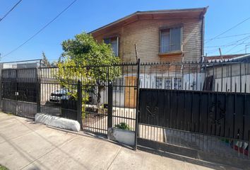 Casa en  La Cisterna, Provincia De Santiago