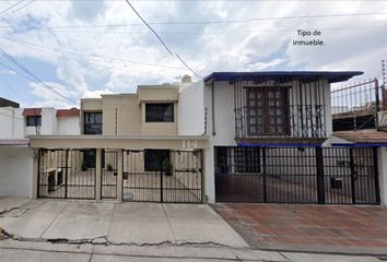 Casa en  Praga 116, Mz 002, Valle Dorado, Tlalnepantla De Baz, Estado De México, México