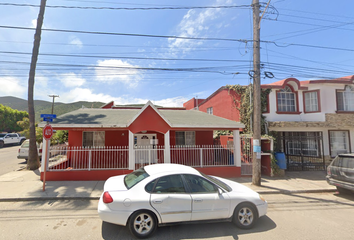 Casa en  Valle Dorado, Ensenada