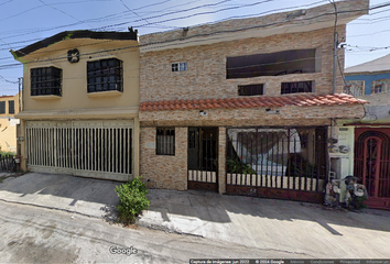 Casa en  Azucena, Fresnos Viii, 66636 Cdad. Apodaca, N.l., México