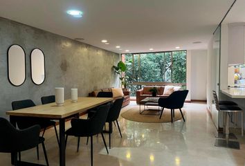 Apartamento en  Poblado, Medellín