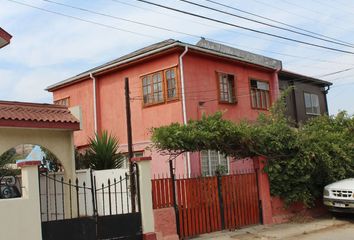 Casa en  Los Benedictinos 51, Valparaíso, Viña Del Mar, Chile