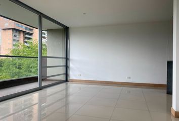 Apartamento en  Poblado, Medellín