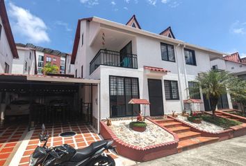 Casa en  Centro Comercial Unicentro Pereira, Avenida 30 De Agosto, Pereira, Risaralda, Colombia