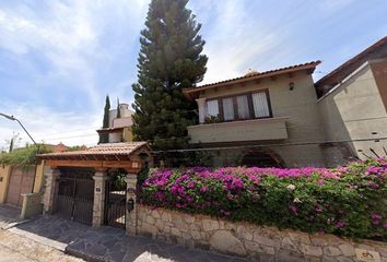 Casa en  C. De Las Cruces 5b, 37790 San Miguel De Allende, Guanajuato, México