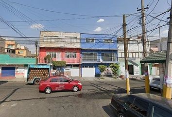 Casa en  Calle Escalerillas, Metropolitana 2da Sección, Ciudad Nezahualcóyotl, Estado De México, México