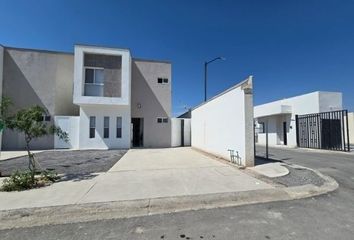 Casa en  Boulevard Obsidiana, Loma Real, Torreón, Coahuila De Zaragoza, México