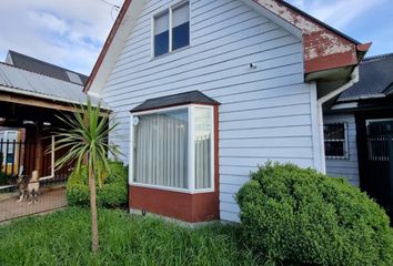 Casa en  Pje. Volcán Sollipulli 4652, Valdivia, Los Ríos, Chile