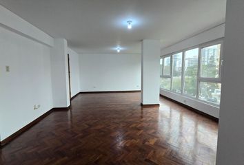 Departamento en  Avenida Comandante Espinar 250, Miraflores, Perú