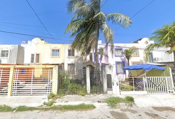 Casa en  Guelaguetza Sm 237, Montealban, Cancún, Quintana Roo, México