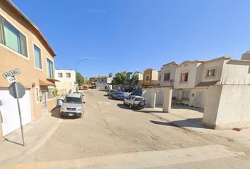 Casa en  Canes 288, Ensenada, Baja California, México