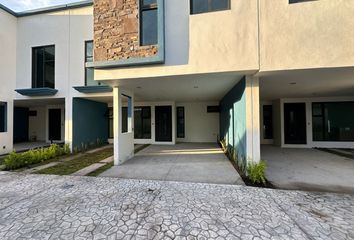 Casa en condominio en  Calle Juan Pablo Ii, Alvaro Obregon, San Mateo Atenco, Estado De México, México