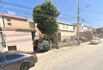 Casa en  Colinas Del Rio, Ensenada, Baja California, México