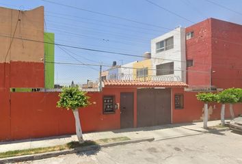 Casa en condominio en  Calle Profesor Alberto Miranda Castro 7, S.n.t.e., Puebla De Zaragoza, Puebla, México