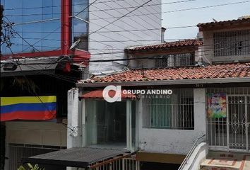 Casa en  Cra. 24 #30-15, Floridablanca, Santander, Colombia