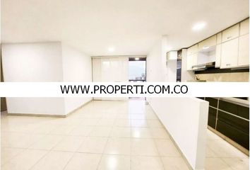 Apartamento en  Castropol, Medellín