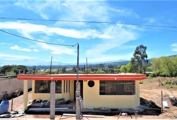 Casa en  Juan De Salinas E8-109, Quito, Ecuador