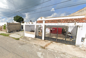 Casa en  Calle 25, Flamboyanes, Valladolid, Yucatán, México