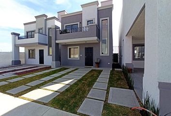 Casa en  Señeros Residencial Oficial, Pachuca De Soto, Estado De Hidalgo, México