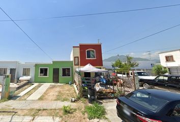 Casa en  Fracionamiento Los Cometas, Cielo, Fraccionamiento Los Cometas, Monte Kristal, Arboledas De San Roque, Nuevo León, México